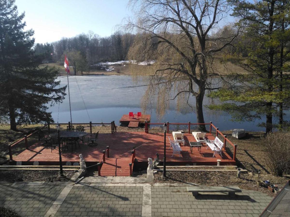 Lakeview Private Suite-Twin Or King Tottenham Kültér fotó