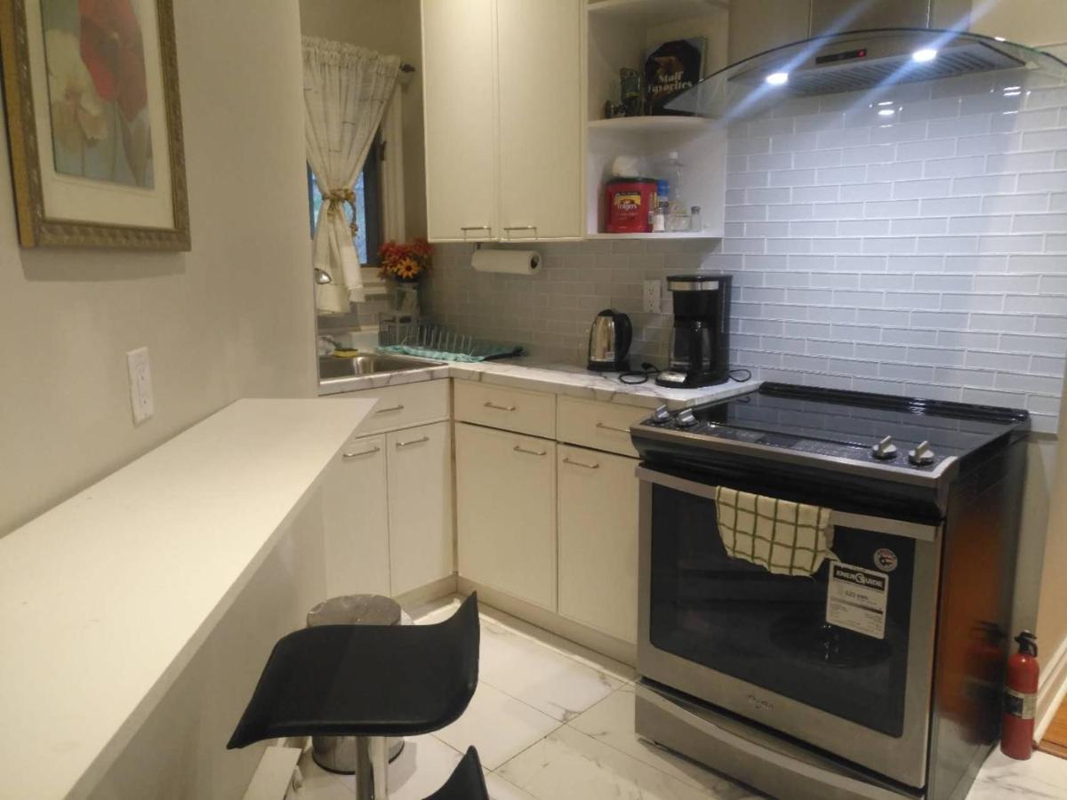Lakeview Private Suite-Twin Or King Tottenham Kültér fotó